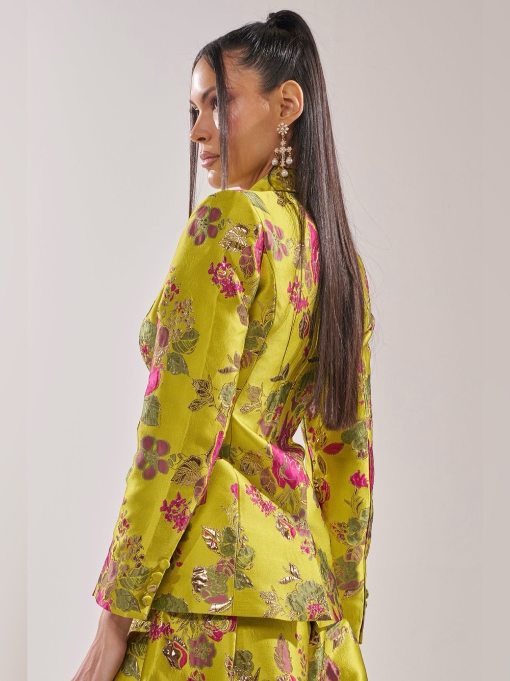 BUY MYSELF FLOWERS BROCADE BLAZER IN LIME - Picture 3 of 5